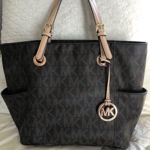 Michael Kors tote